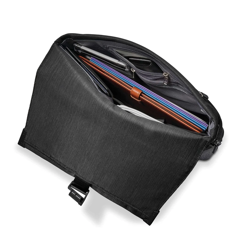 Samsonite SXK Core Messenger Laptoptaschen & Aktentaschen Black/Silver | DE2709365